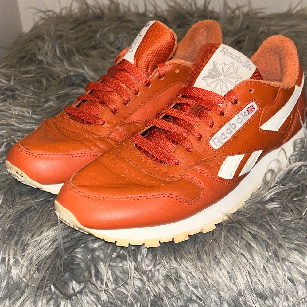 Reebok Baked Earth Men’s  Leather Bold Orange Classic Retro Sneakers Sz9